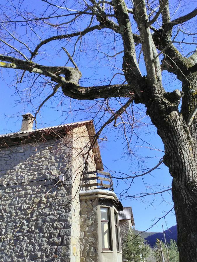 Refugi Quatre Cases Clot del Moro 外观 照片